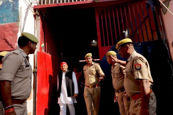“Azam Was, Azam Is, and Azam Will Remain”: Akhilesh Yadav’s Message from Rampur
