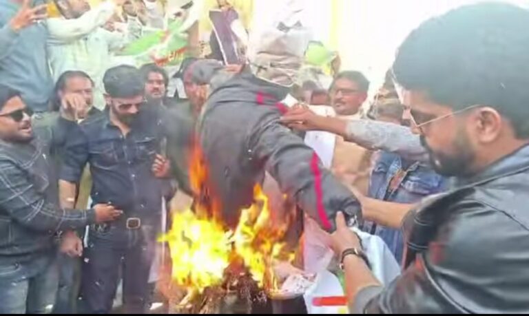 Lucknow: HT Leads Fiery Anti-Pakistan Rally at Imambara, Sharif-Munir Effigies Torched in Epic Blaze