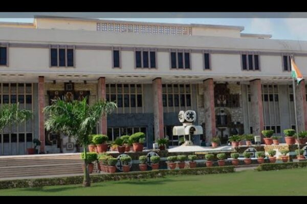 दिल्ली हाईकोर्ट का बड़ा आदेश: सोनम वांगचुक को मेदांता अस्पताल शिफ्ट किया जाएगा