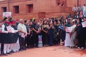 Opposition Protests in Parliament, Demands Education Minister’s Resignation; Extends Support to Students at Jantar Mantar