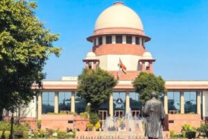 सुप्रीम कोर्ट की टिप्पणी: दल-बदल विरोधी कानून में कई खामियां, लेकिन कानून संसद ने बनाया
