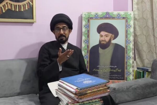 Lucknow: Dispute Erupts Between Two Shia Clerics Over Alleged Sale of Graves at Imambara Gufran Ma’ab
