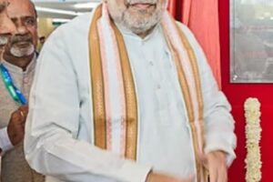 फूड पॉइजनिंग के बाद अमित शाह की तबीयत सुधरी, डॉक्टरों की निगरानी में इलाज के बाद दिल्ली रवाना